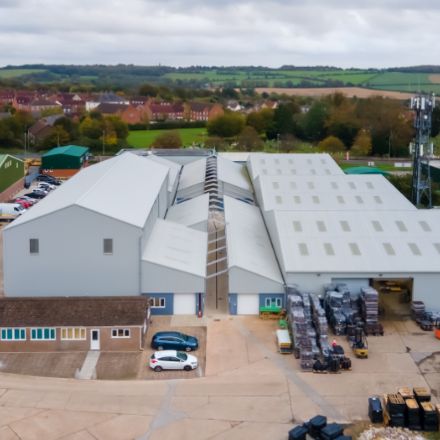 Industrial Unit in Blandford Forum - photo 2